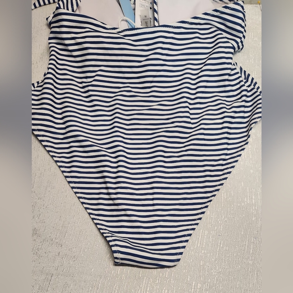 CUP SHE SWIM SIZE XL STRIPED One-Piece Swimsuit - Picture 5 of 12
